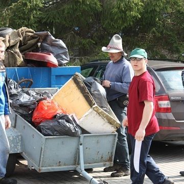 Grafika Sprzątanie Jeziora Charzykowskiego