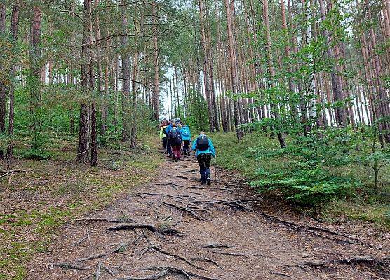 Wspinaczka nad jeziorem Zmarłym fot. Maria Fojt